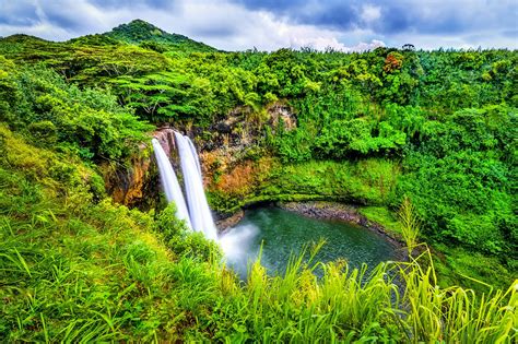 Finding Inner Peace in Hawaii: Unleashing the Island's Healing Magic